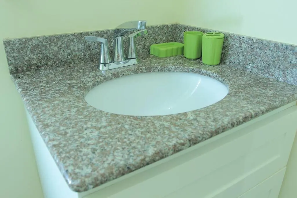 Villa 3 Bedrooms. 3 Bath Villa. Pool. Super Suite Ocho Rios